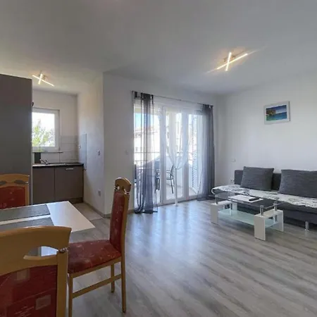 Appartement Awesome In With Wifi