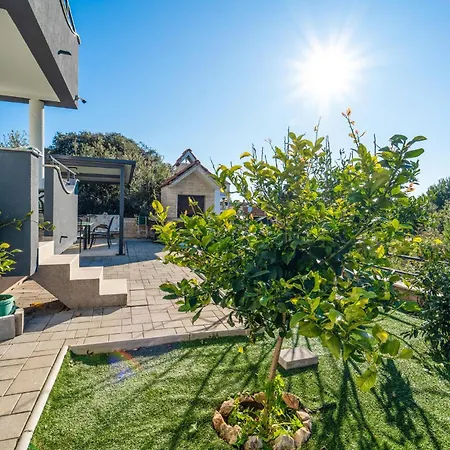 Stunning In With Wifi