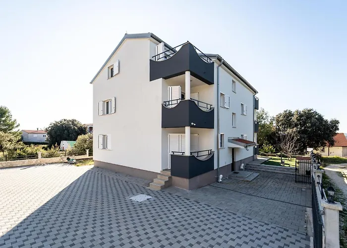 Апартаменты Stunning In With Wifi Бибинье